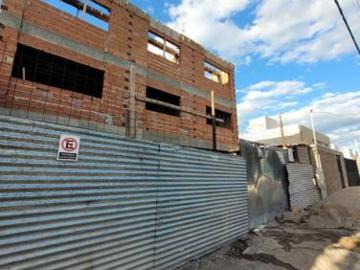 Departamento en venta planta baja con patio Neuquen