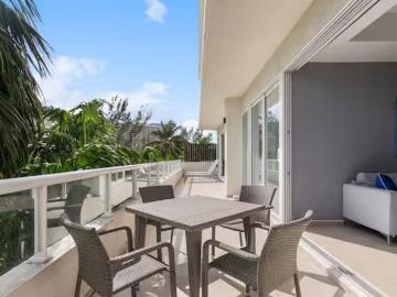 Departamento en venta y renta frente al mar