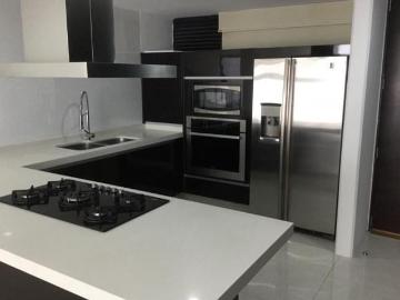 Departamento Exclusivo con Terraza y Cava en Patricio Sanz, Del Valle Centro