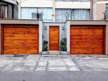 DEPARTAMENTO + OFICINA EN VENTA CENTRO. COM. MONTERRICO
