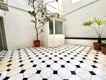 Departamento muy luminoso, 3 dormitorios, suite, patio y espacio guardacoche