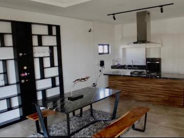 Departamento sobre Barreal en fracc Albizia