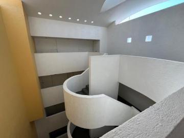 DEPARTAMENTO PENTHOUSE EN FUENTES DE SATELITE