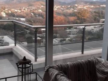 Departamento penthouse en venta en Casonas del Golf, Villa Allende