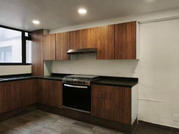 Departamento Remodelado en Venta Col. Del Valle Centro