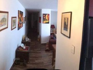 Departamento remodelado en venta en col.del valle