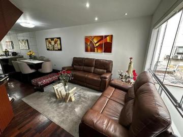 DEPARTAMENTO VENTA MIRAFLORES, DÚPLEX, 3 DORMITORIOS, 1 COCHERA, AO.106.5 M2