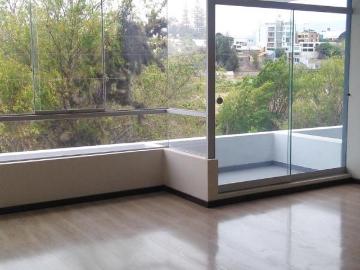 Departamentos con ascensor directo en condominio ubicado en Vallecito
