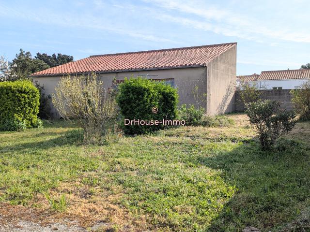 DEPENDANCE sur TERRAIN de 350m²