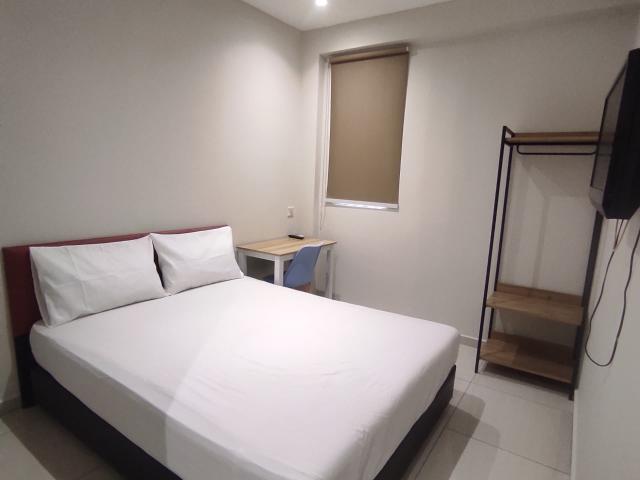 ❌Deposit❌Agent Fees❗❗❗Private Bathroom Available Master Room at PJS8 with 6 mins ‍♀️ to Mentari LRT Station