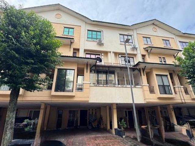 DEPOSIT FLEXIBLE NEGO LOWER UNIT Prima Court 3 Storey Townhouse