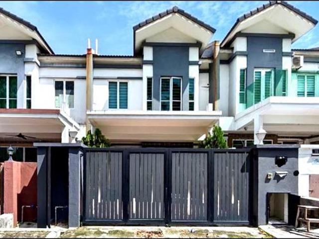 DEPOSIT FLEXIBLE FACING OPEN 2 Storey Jalan Suakasih Tun Hussein Onn