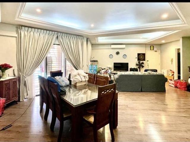 DEPOSIT FLEXIBLEGROUND FLOOR FACING POOL Catalina Villa Ampang Hilir