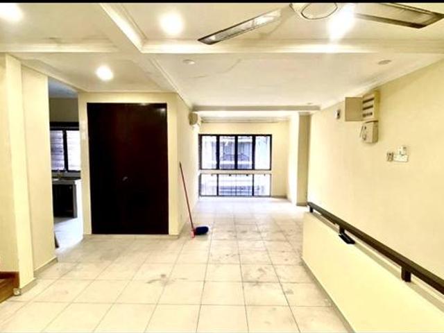 DEPOSIT FLEXIBLEFACING OPEN TINGKAT 1 Mutiara Tropicana Townhouse