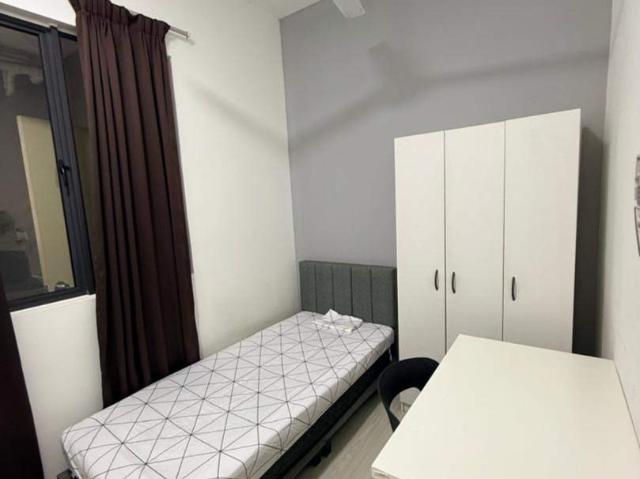 [Deposit 1+] Small Room @ Wangsa Maju | Direct LRT Access | Free WiFi | Easy KL Access