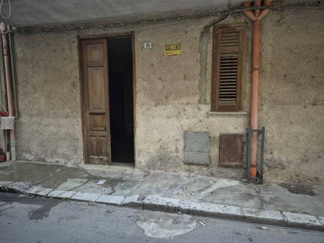 Deposito in vendita a Misilmeri