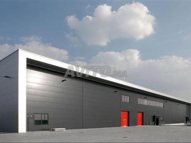 Dépôt 10000m2 dont 4000m2 couvert Route El Jadida