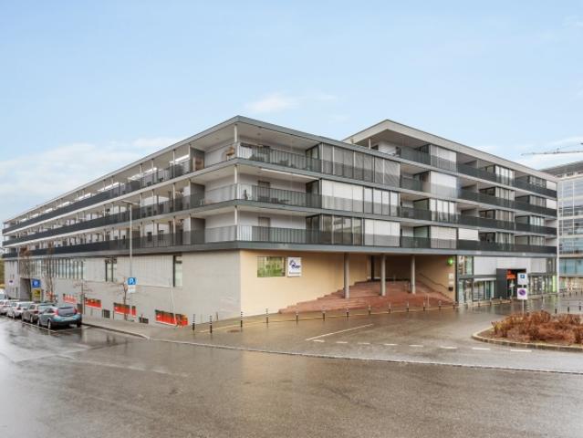 Dépôt de stockage de 243 m²