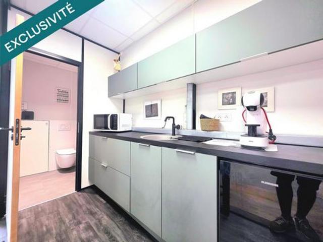 DEPOT LOCAUX COMMERCIAUX 192 M2 + JARDIN 25 M2
