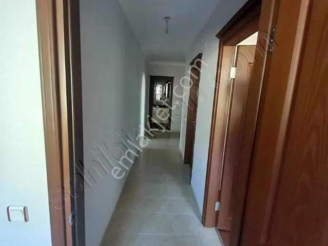 Depozit Yok Ayrı Mutfak Geniş Başkon