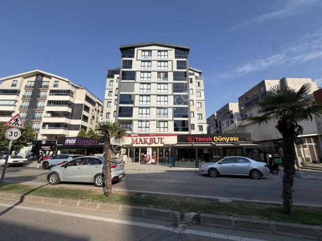 Eminevime Uygun Derya Caddesinin Tam Merkezinde Arakat 3+1