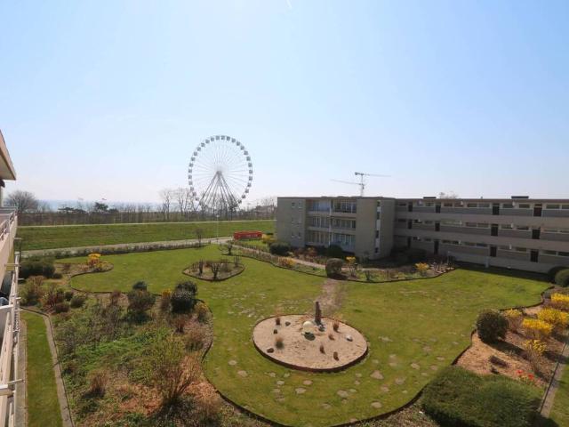 Der schönste Blick aus dem Baltic! 2 Zimmer auf ca. 43m² nur wenige Meter vom Strand entfernt