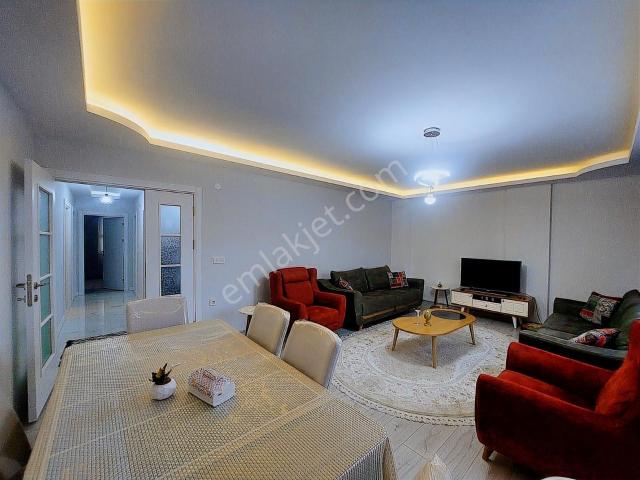 Dere Gayrimenkulden Eşyalı Satılık Deniz Manzaralı 3+1 Daire