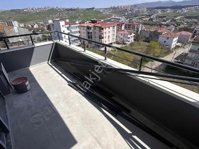 Derecik Mk 3+1 110 M2 Ebeveyn Banyolu Sıfır Daire