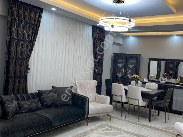 Deregümü 3+1 140 Mt2 Arakat Daire