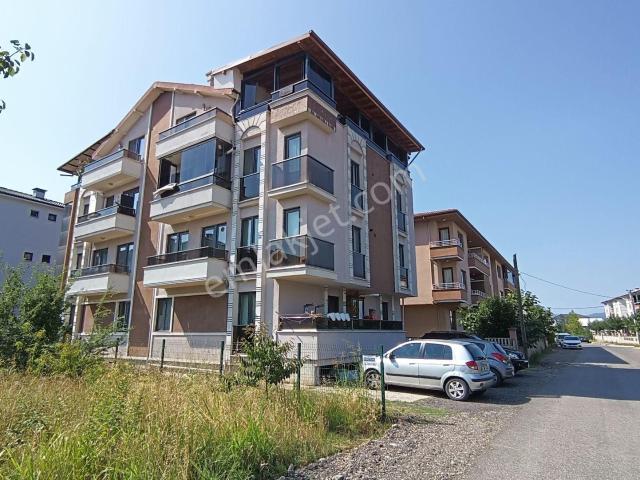Derelitütüncü Mh.'de Geniş Teraslı 3+1 Satılık Dubleks Daire