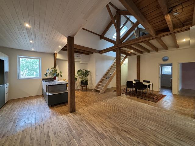 Appartement de 4 pièces AURILLAC 15 esprit LOFT