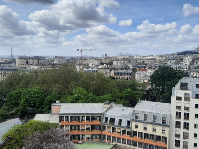 Dernier étage avec ascenseur et Terrasse, vue Tour Eiffel et