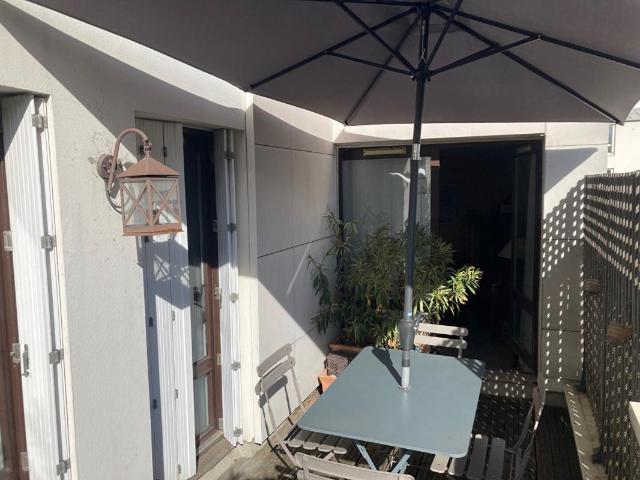 Dernier étage avec Terrasse