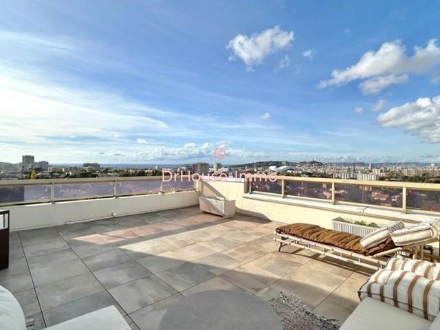 Dernier étage avec vue mer et panorama exceptionnel –Parc Berger