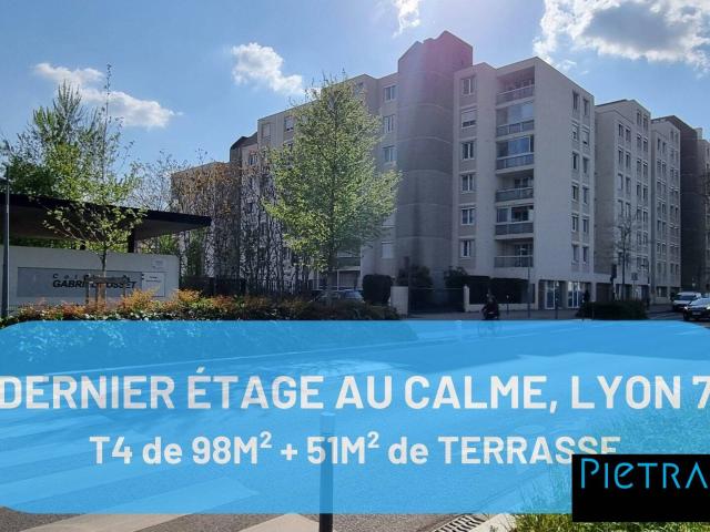DERNIER ETAGE Appartement T4 de 98 m² avec terrasse de 51m²
