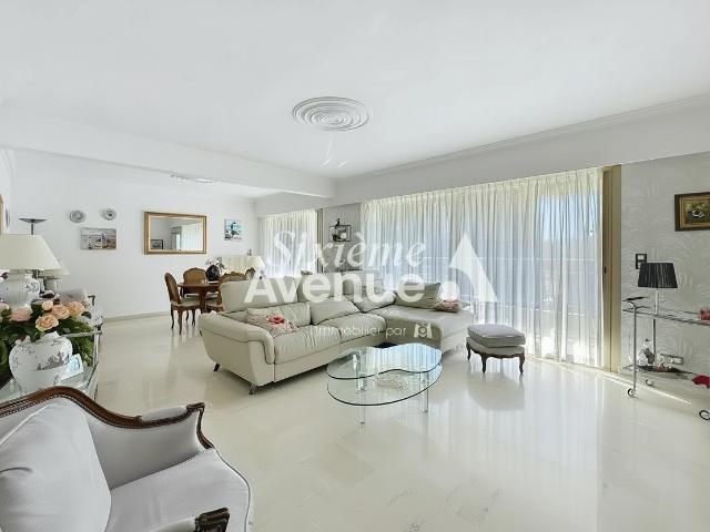Dernier étage Cannes 4 pièces 103 m² avec double garage et. 102m² Cannes