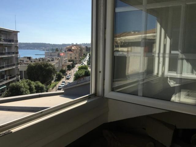 DERNIER ETAGE CARRE D'OR MENTON