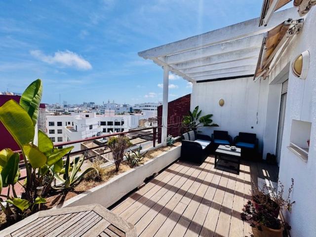 Dernier etage terasse rare…