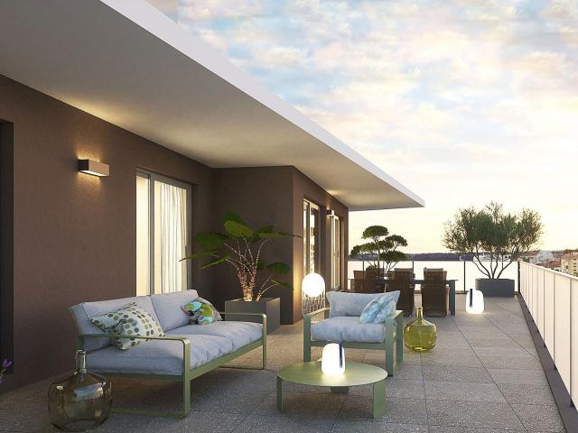 DERNIER ETAGE VUE MER EN ATTIQUE GRAND T5 135M² AVEC DEUX BELLES TERRASSES PROCHE MER ET COMMOD 5 pièces, 135 m²