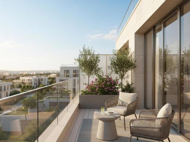 DERNIER ÉTAGE 3 PIÈCES AVEC BALCON PLEIN SUD À QUELQUES PAS DU CENTRE VILLE