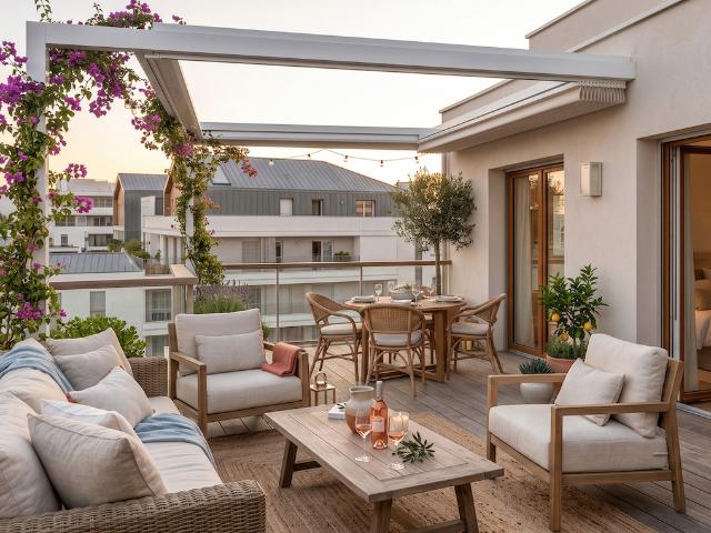 DERNIER ETAGE 5 PIECES, 2 TERRASSES, PARKING