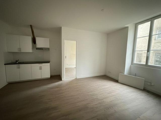 Dernier T2 rénové, idéal et sans travaux !