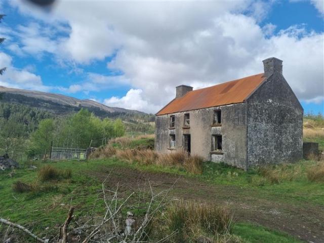DERRINCULLIG, KILCARVAN, Kenmare, Kerry Irish Rural Homes 4925 MyHome. Ie Residential