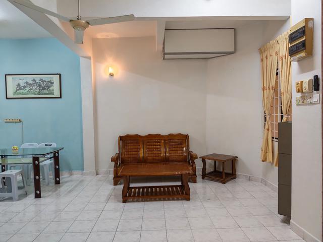 Desa Melati Nilai 2 Storey House