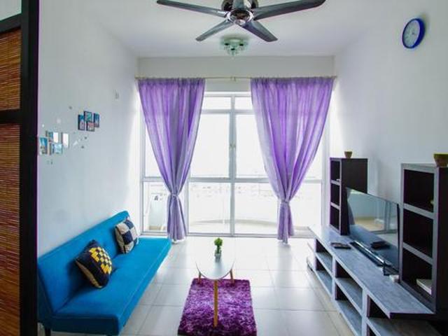 Desa Airmas Near to USM High Floor Pool View Fully Furnish