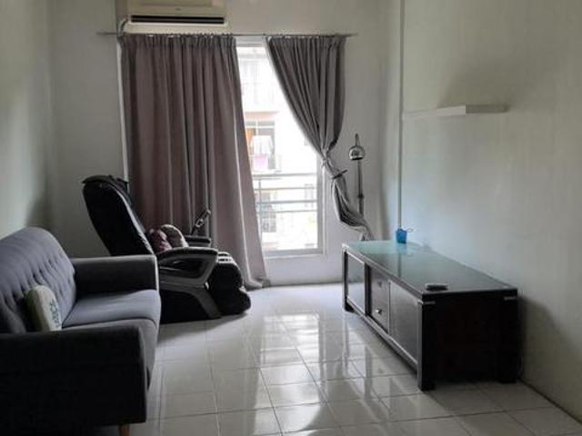 Desa Alor Vista Apartment 3Bedrooms 2Baths Renovated Kitchen Cabinet