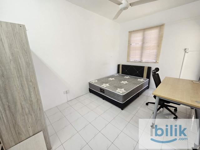 Desa Alor Vista Furnished Aircond Master room included utilities Private Bathroom MIX GENDER