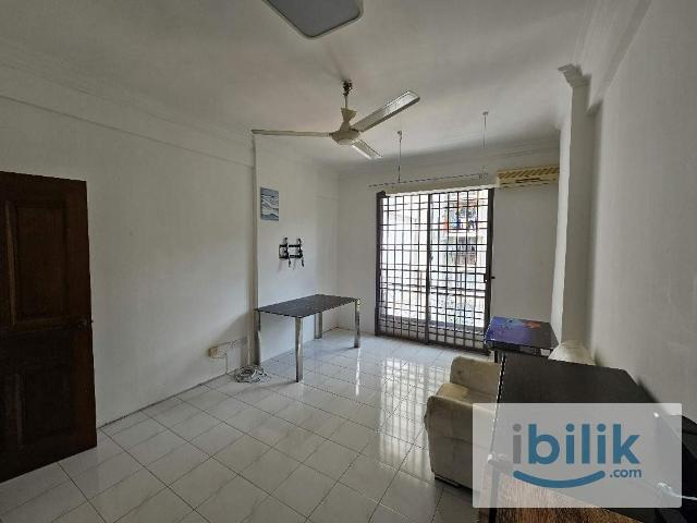 Desa Alor Vista Furnished Aircond Middle room included utilities Share Bathroom MIX GENDER