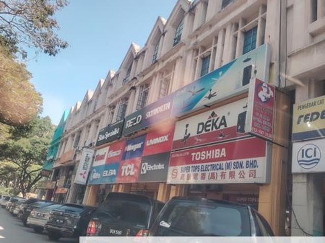 Desa Aman Puri