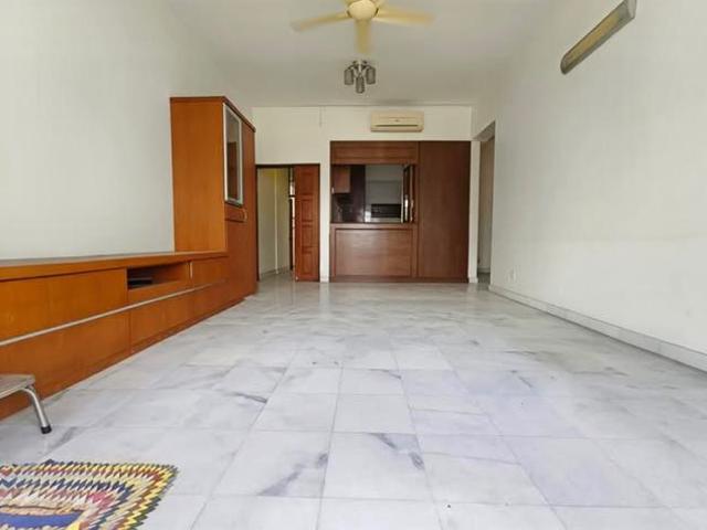 Desa Bella Renovated 1040sf 1cp Freehold Tanjung Tokong